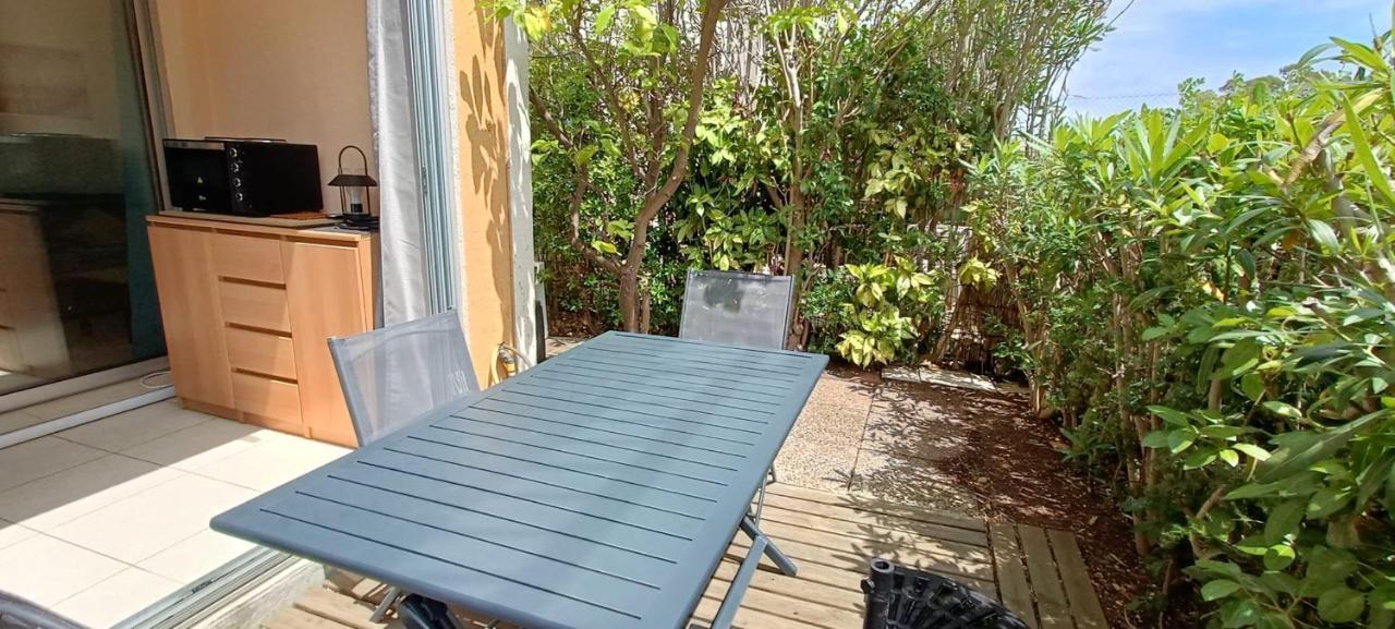 Appartement Beau De 27m Au Centre De ! Fréjus